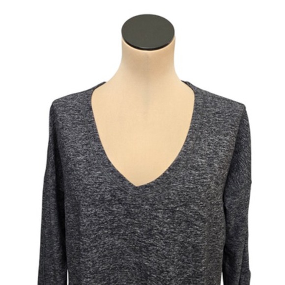 Lululemon‎ Shirt Womens 10 Gray Heather V Neck Long Sleeve Split Hem Yoga Casual - Picture 8 of 11